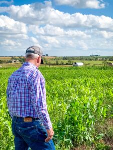 Kansas Farmers Anxiously Anticipate Farm Bill Approval, Relief from Tariff Ambiguity